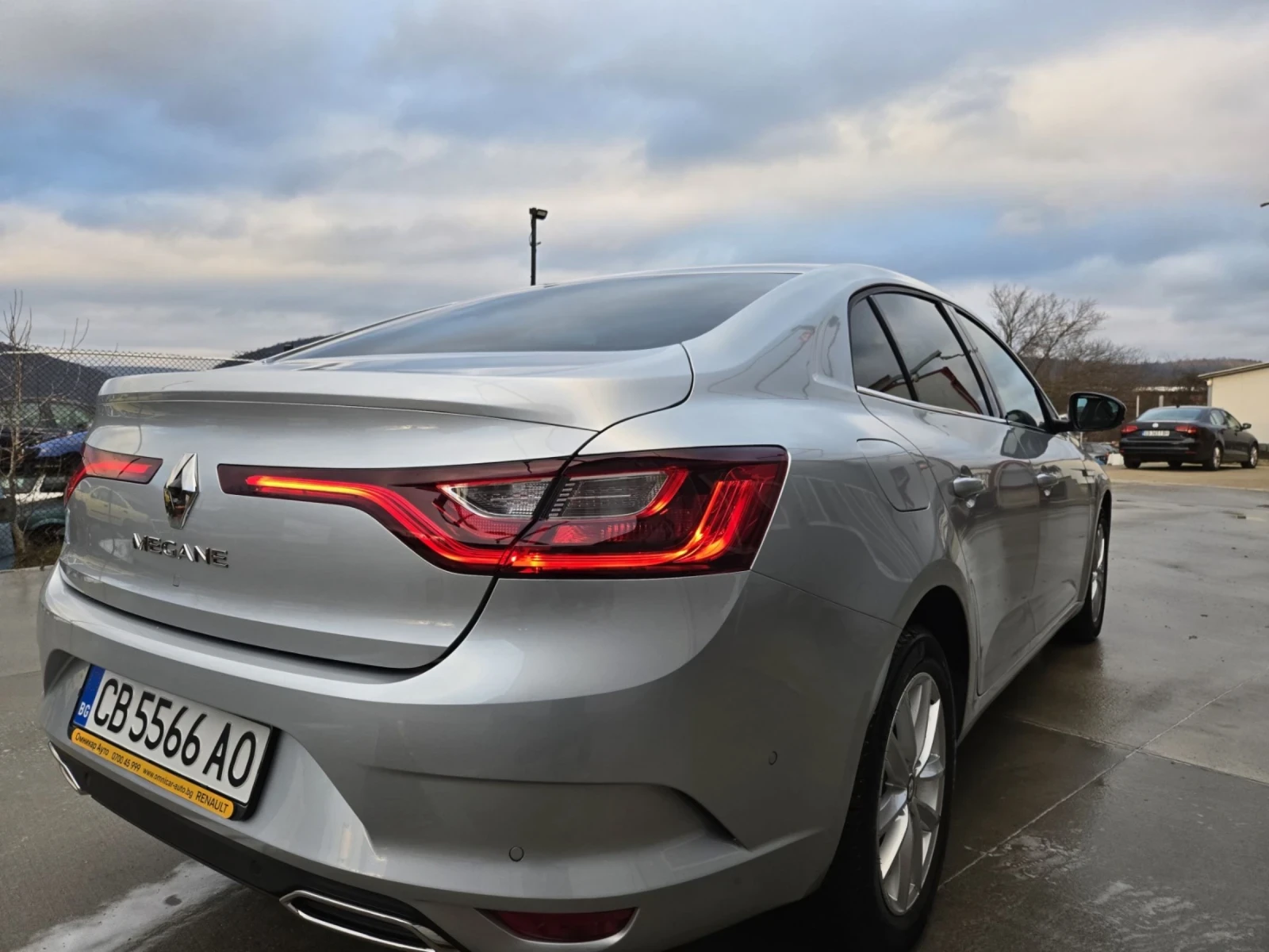 Renault Megane 1.3 TCe (140Hp) EDC Tehno Automatic - изображение 8