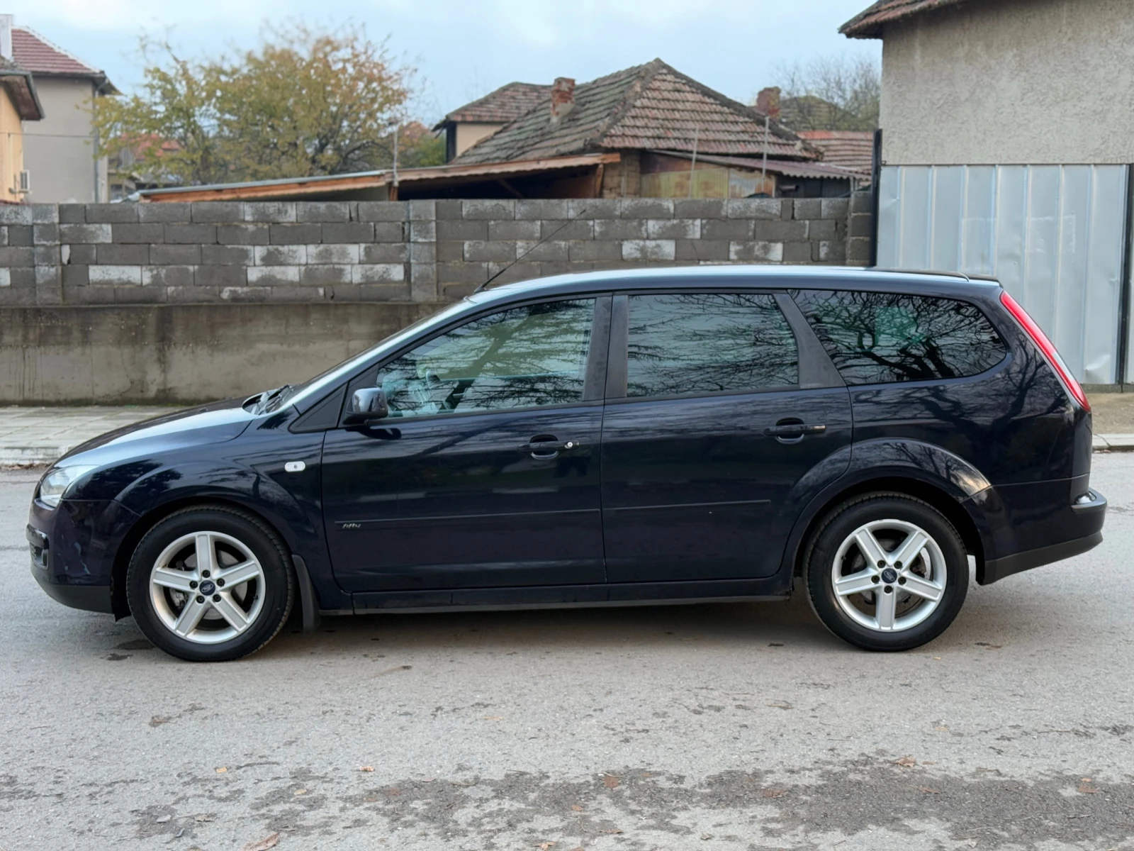 Ford Focus 1.6TDCI - изображение 6