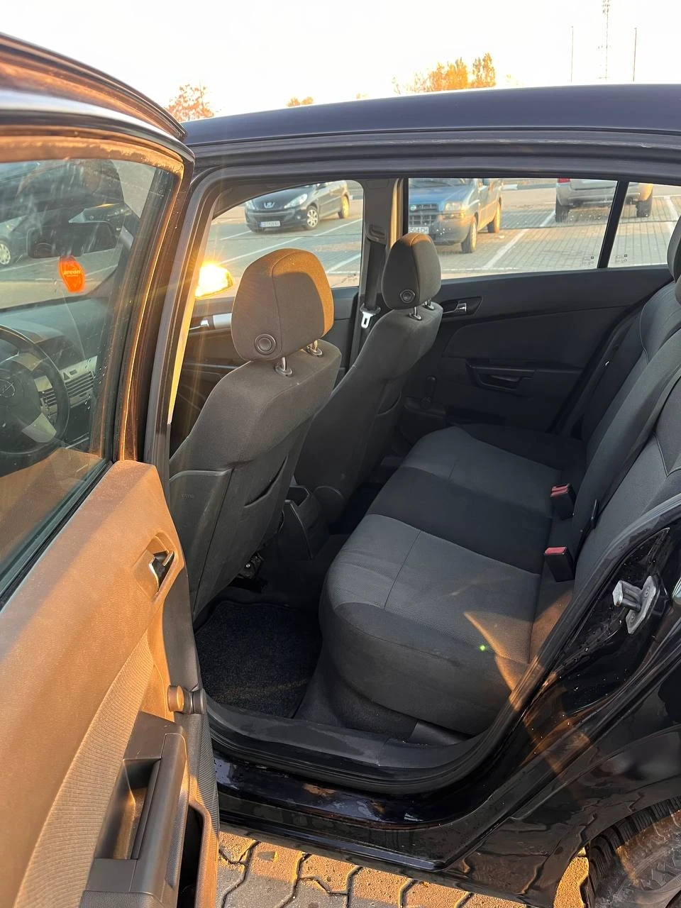 Opel Astra 1.9 CDTI - изображение 9