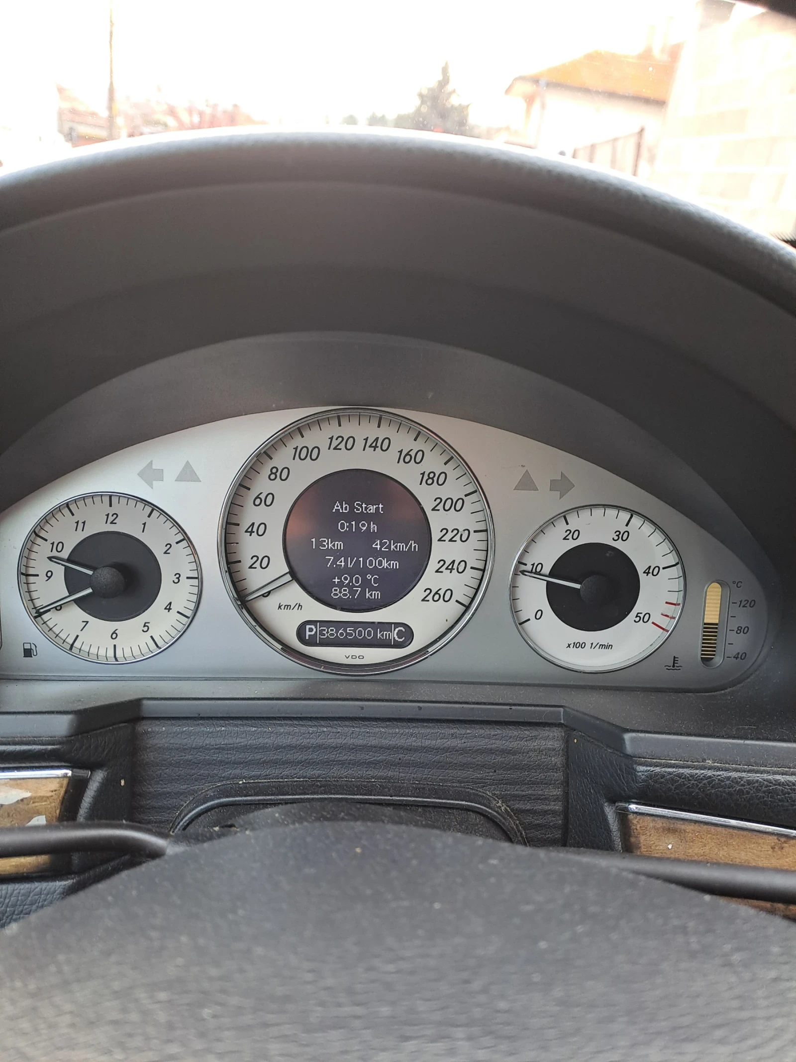 Mercedes-Benz E 220 | Mobile.bg � ����������� 15