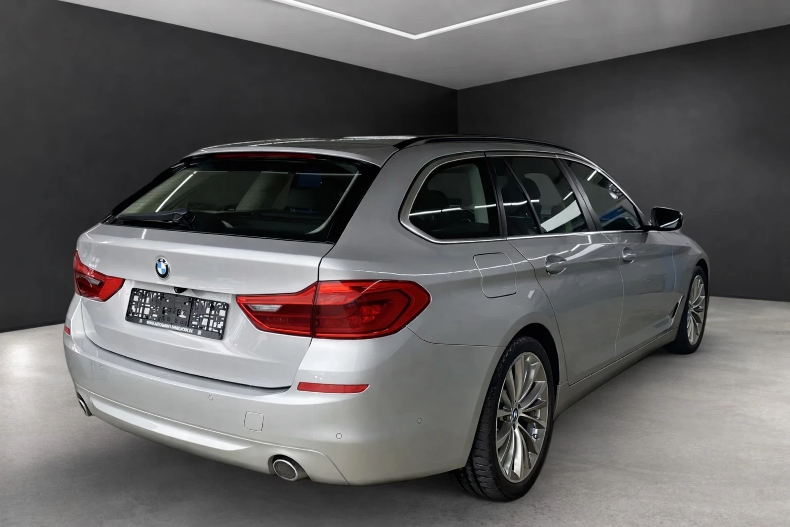 BMW 530 G31, 530xdrive �� ����� | Mobile.bg � ����������� 3