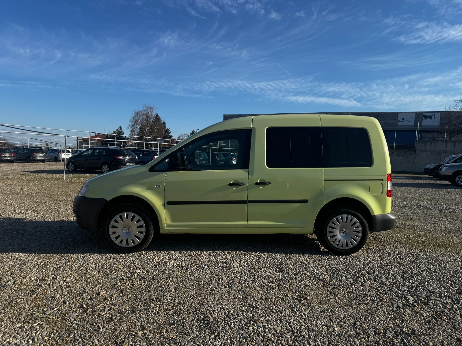VW Caddy 1.9TDI 105k.s DSG - изображение 6