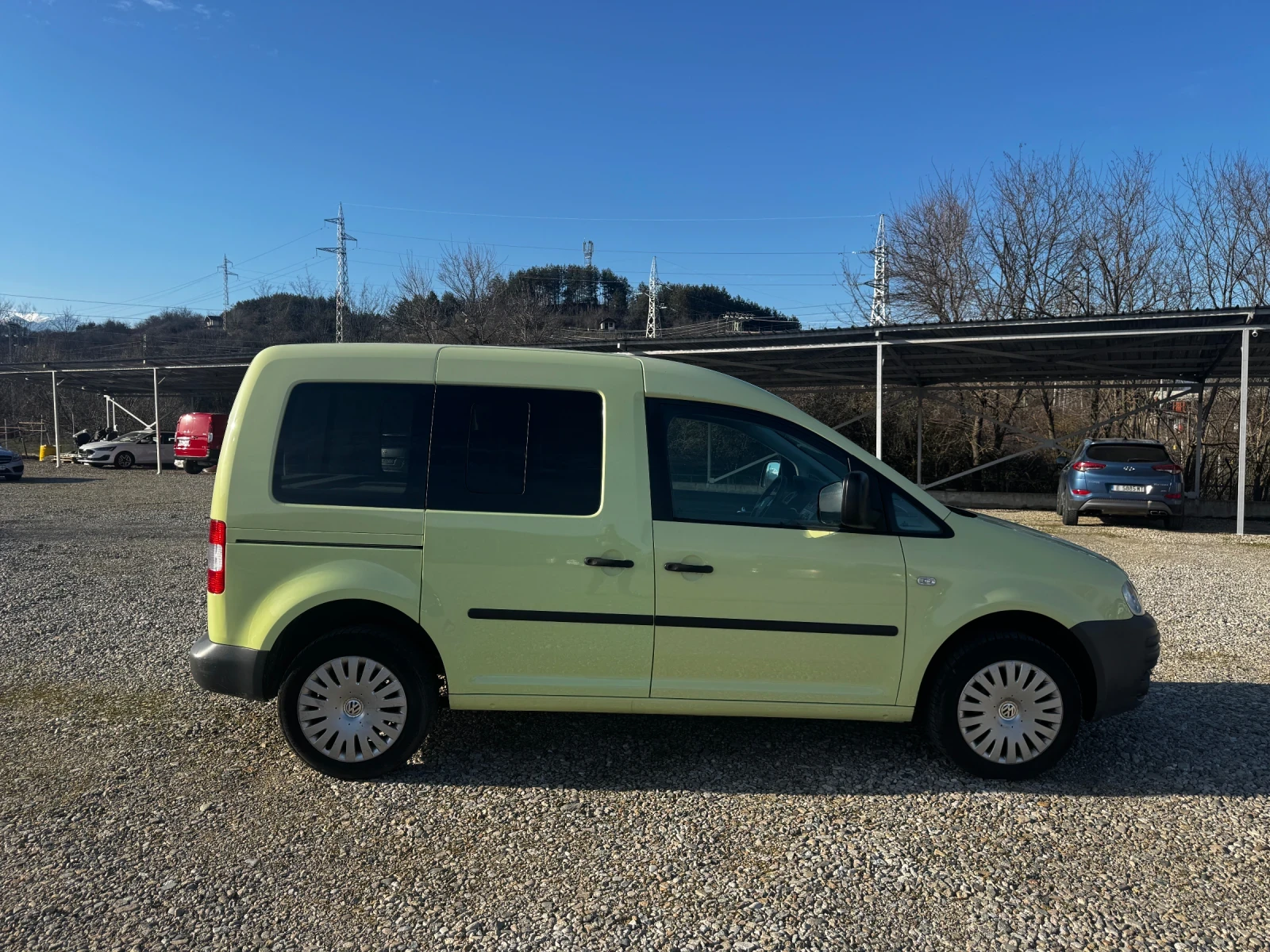 VW Caddy 1.9TDI 105k.s DSG - изображение 3