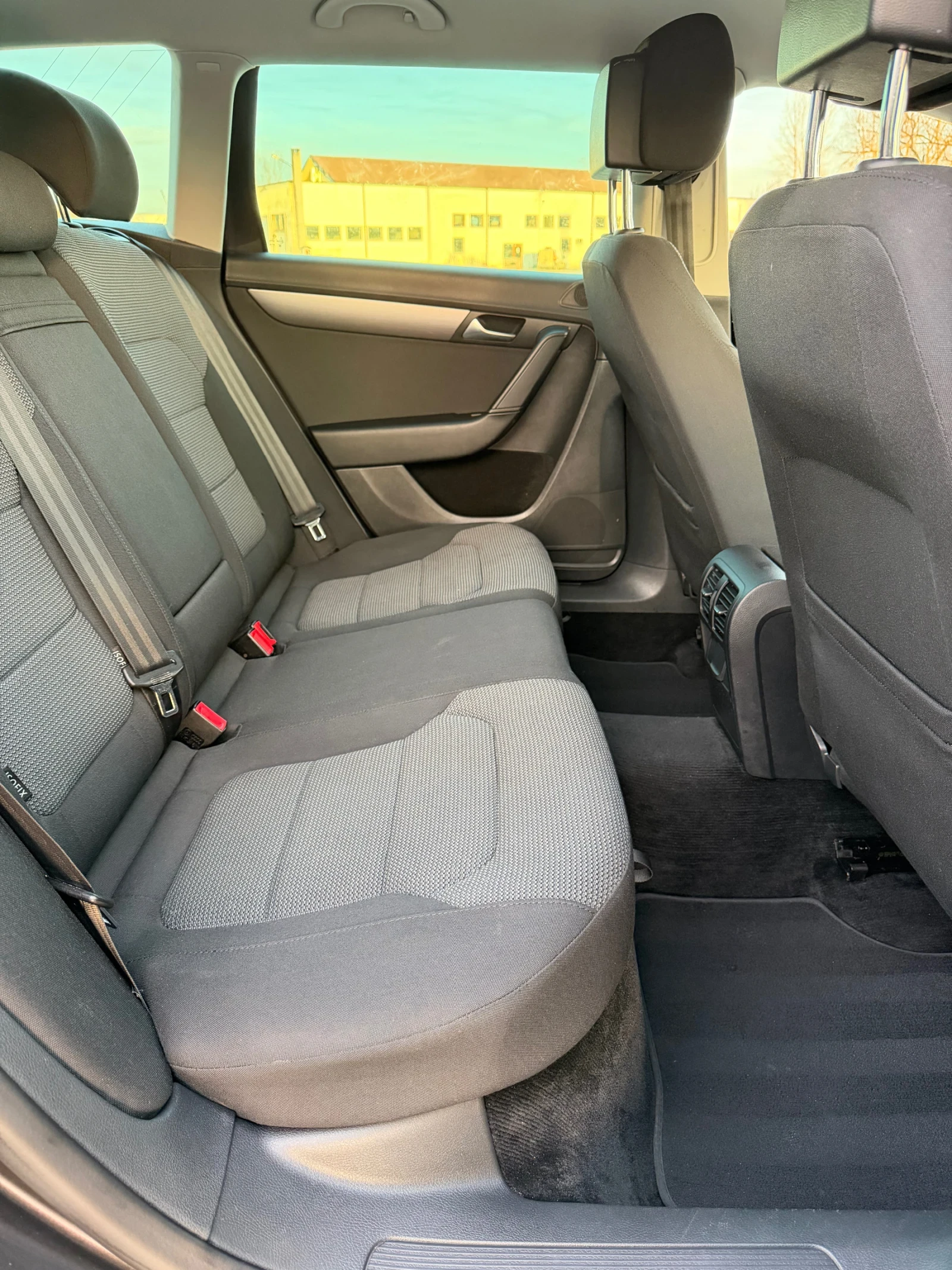 VW Passat 2.0TDI , снимка 11 - Автомобили и джипове - 53802789