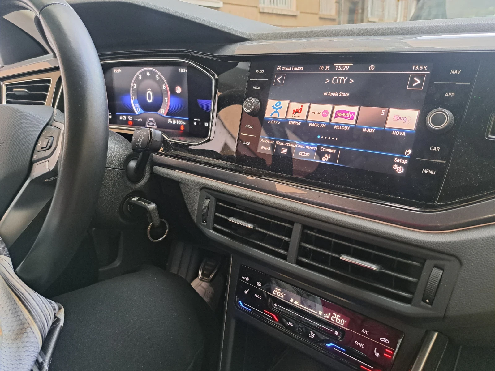 VW Polo КАТО НОВА.39850км.КУКЛИЧКА, снимка 8 - Автомобили и джипове - 53938145