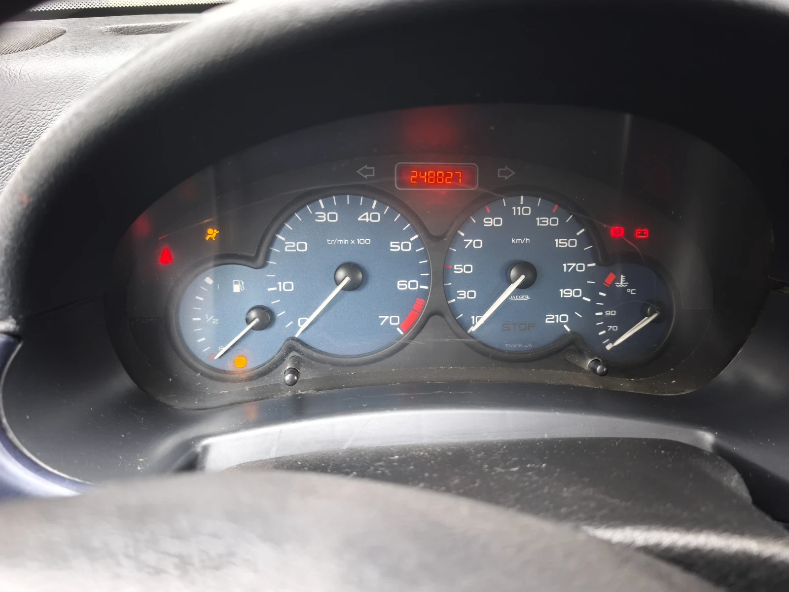 Citroen Berlingo, снимка 7 - Автомобили и джипове - 53940321