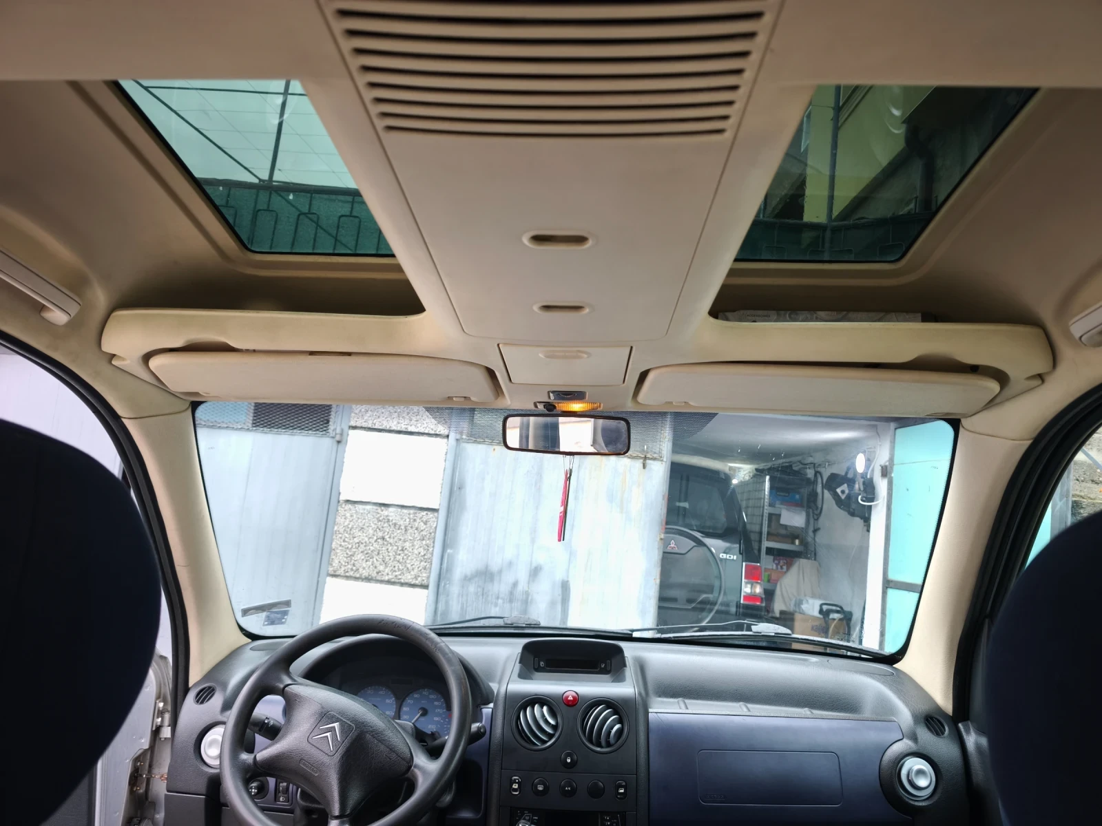 Citroen Berlingo, снимка 16 - Автомобили и джипове - 53940321