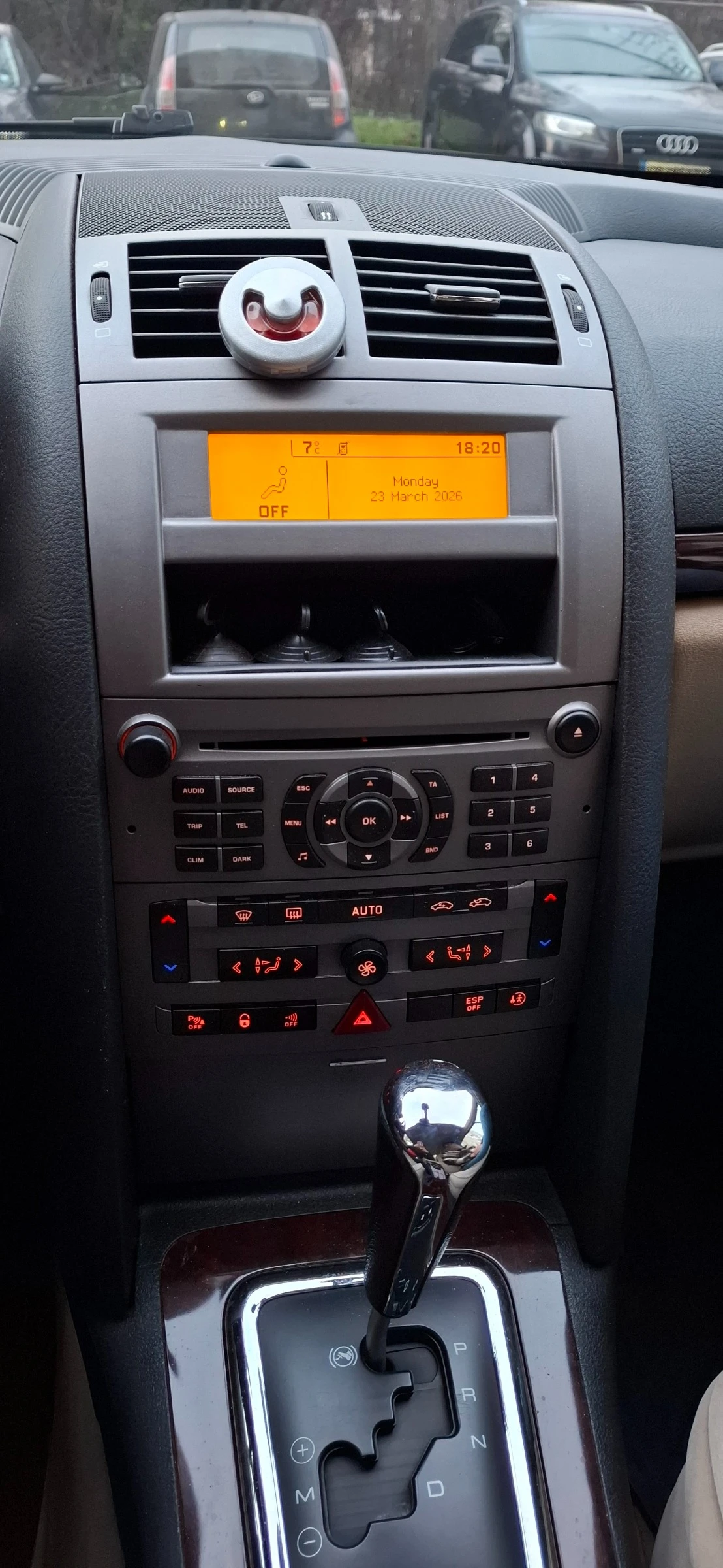 Peugeot 407, снимка 8 - Автомобили и джипове - 54009616