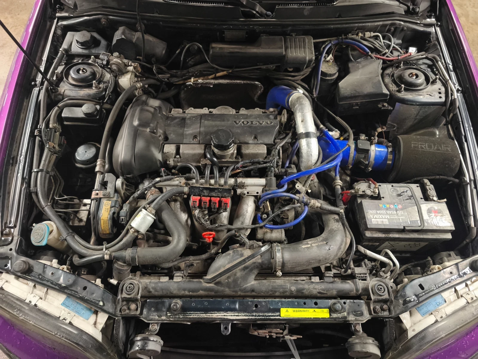 Volvo V40, снимка 5 - Автомобили и джипове - 54071151