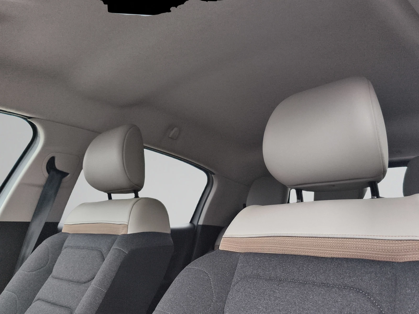 Citroen C3 SHINE PureTech 110 S&S EAT6 E6.4 // 2212543, снимка 13 - Автомобили и джипове - 54071966