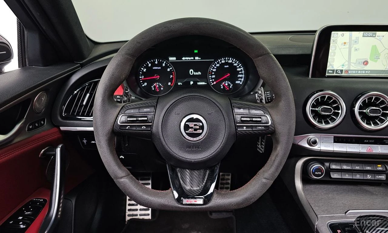 Kia Stinger GT* 3.3* TURBO* AWD* ОБДУХВАНЕ* LANE* ASSIST* ХЕДЪ, снимка 8 - Автомобили и джипове - 54628565