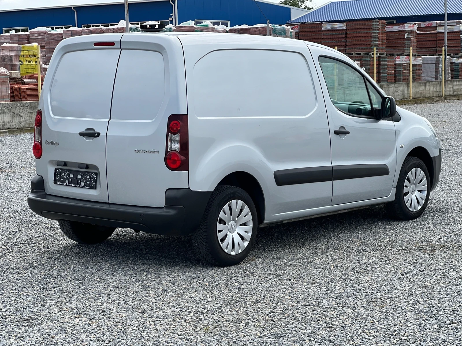 Citroen Berlingo 1.6 HDI, снимка 6 - Автомобили и джипове - 54760138