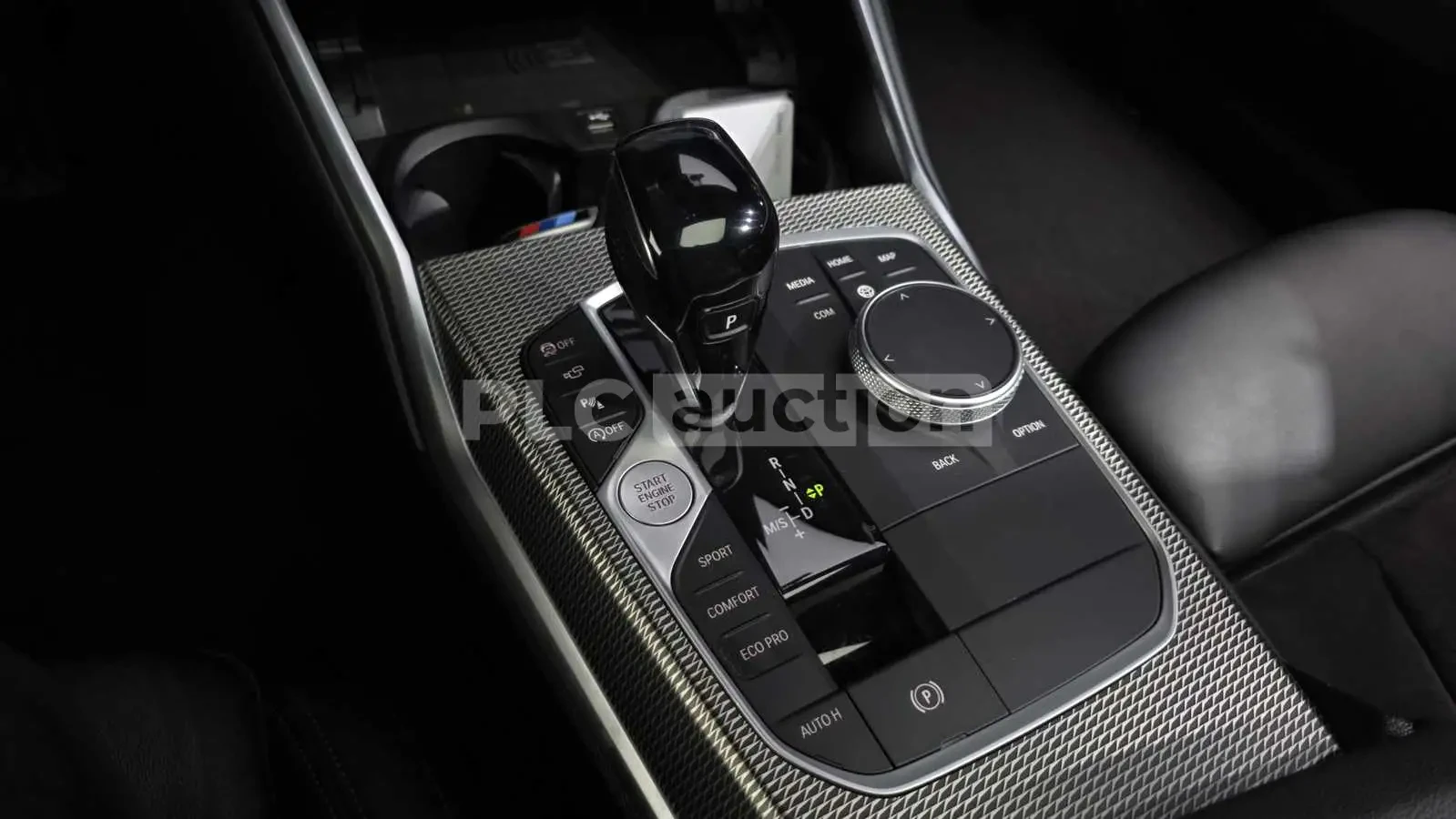 BMW 320 ПОДГРЕВИ * ПАНО * KEYLESS * АВТОКРЕДИТ , снимка 9 - Автомобили и джипове - 54997559