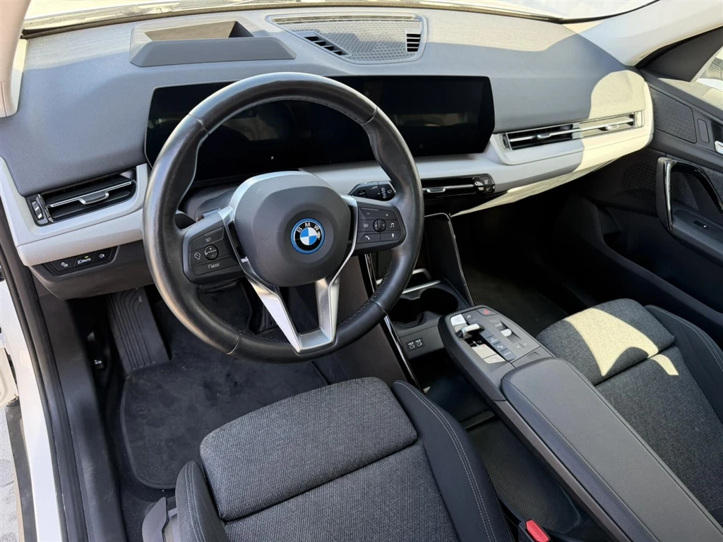 BMW iX1 xDrive30 | Mobile.bg � ����������� 6
