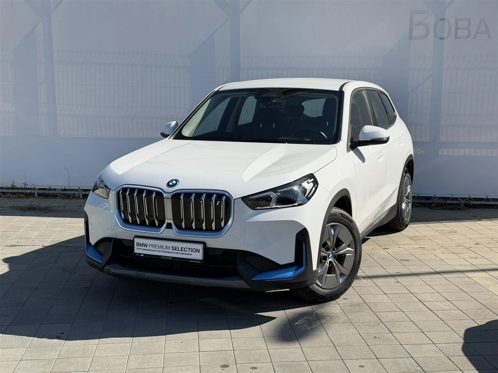 BMW iX1 xDrive30