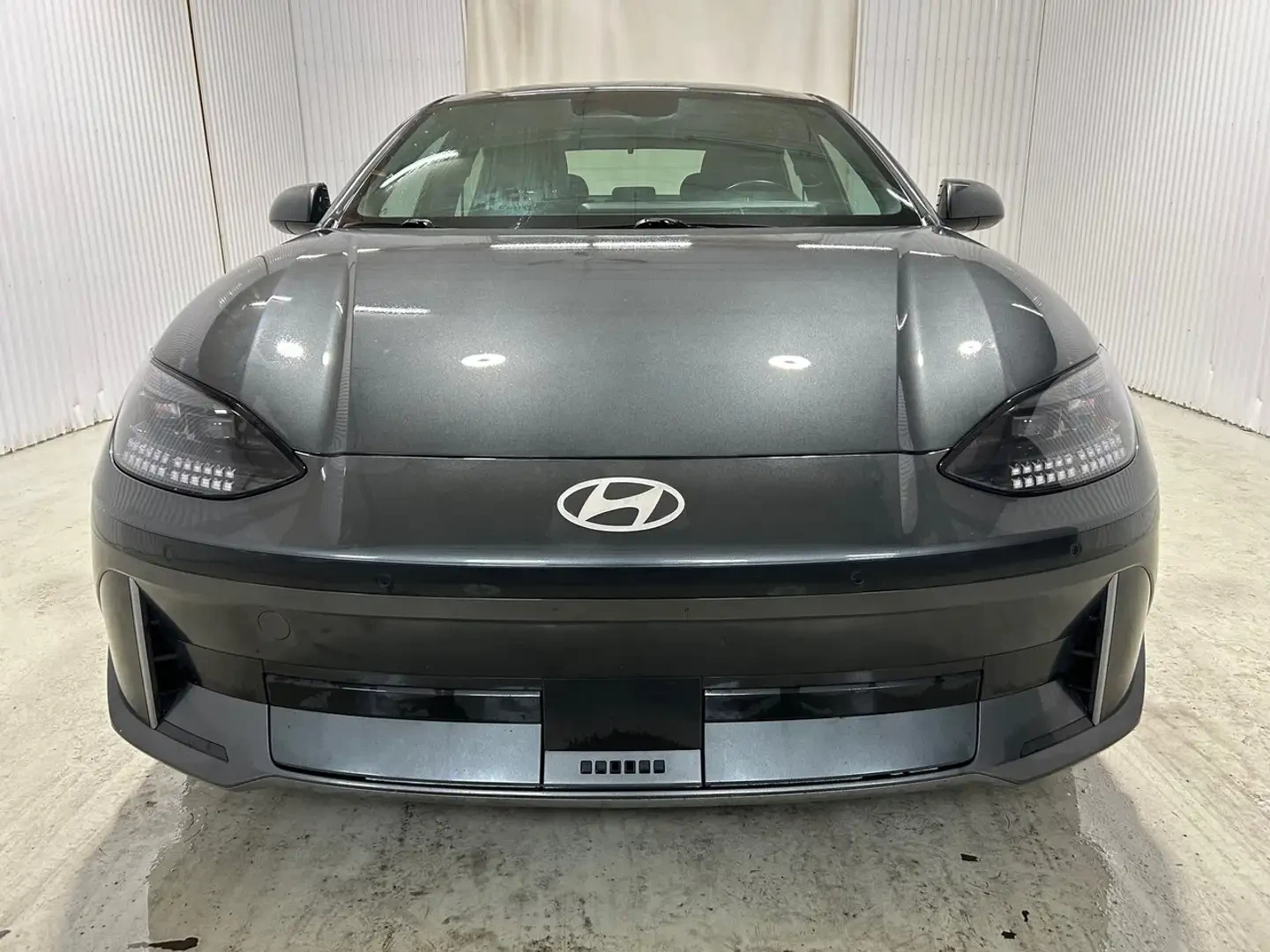 Hyundai Ioniq 6 Preferred AWD/360CAM/FULL, снимка 2 - Автомобили и джипове - 55223809