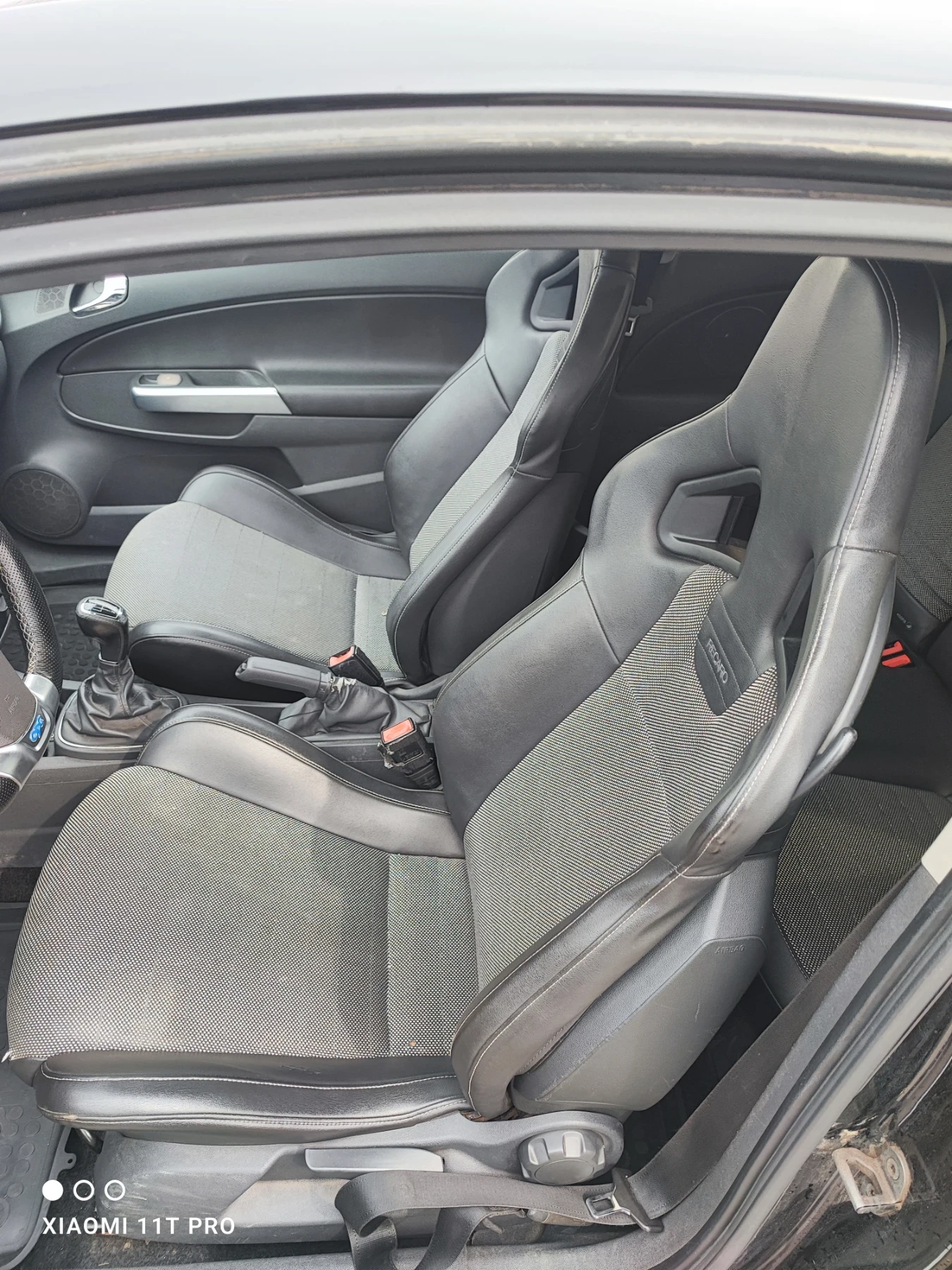 Opel Corsa 1.6 Turbo + LPG, снимка 4 - Автомобили и джипове - 55590461