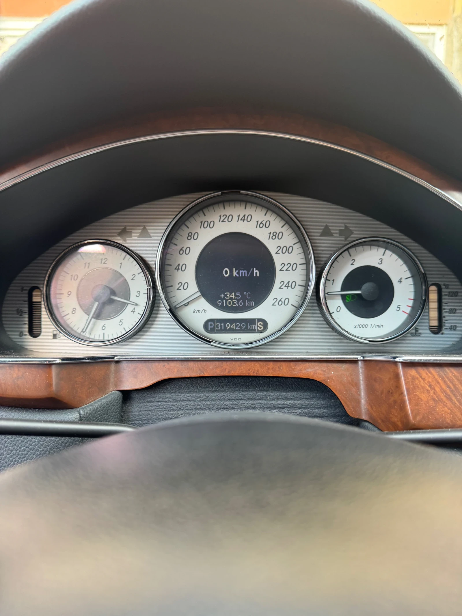 Mercedes-Benz CLS 320, снимка 10 - Автомобили и джипове - 55788039