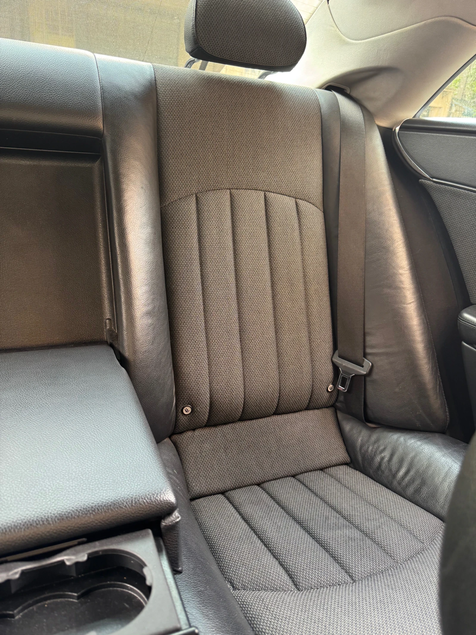 Mercedes-Benz CLS 320, снимка 6 - Автомобили и джипове - 55788039