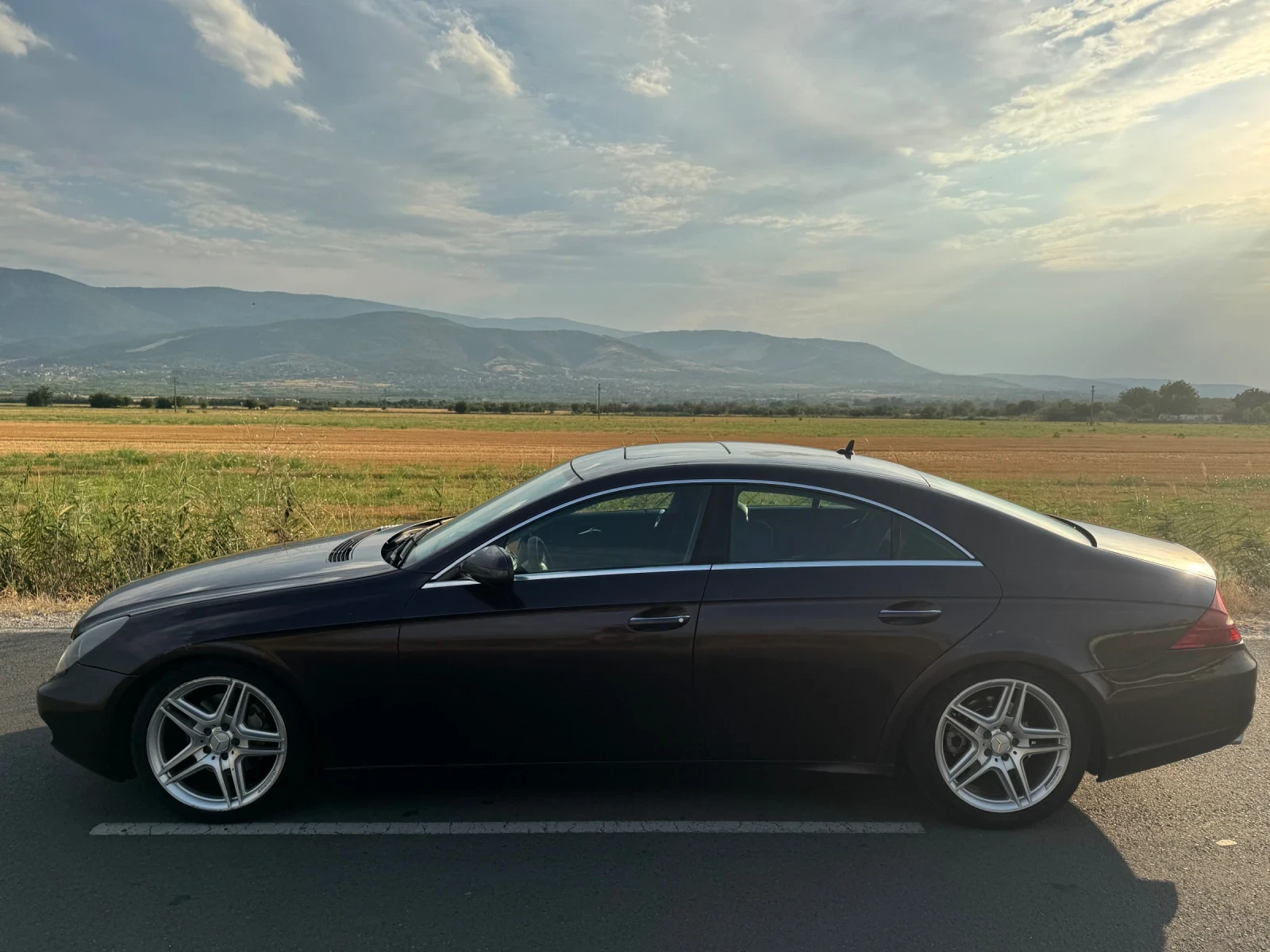 Mercedes-Benz CLS 320, снимка 2 - Автомобили и джипове - 55788039
