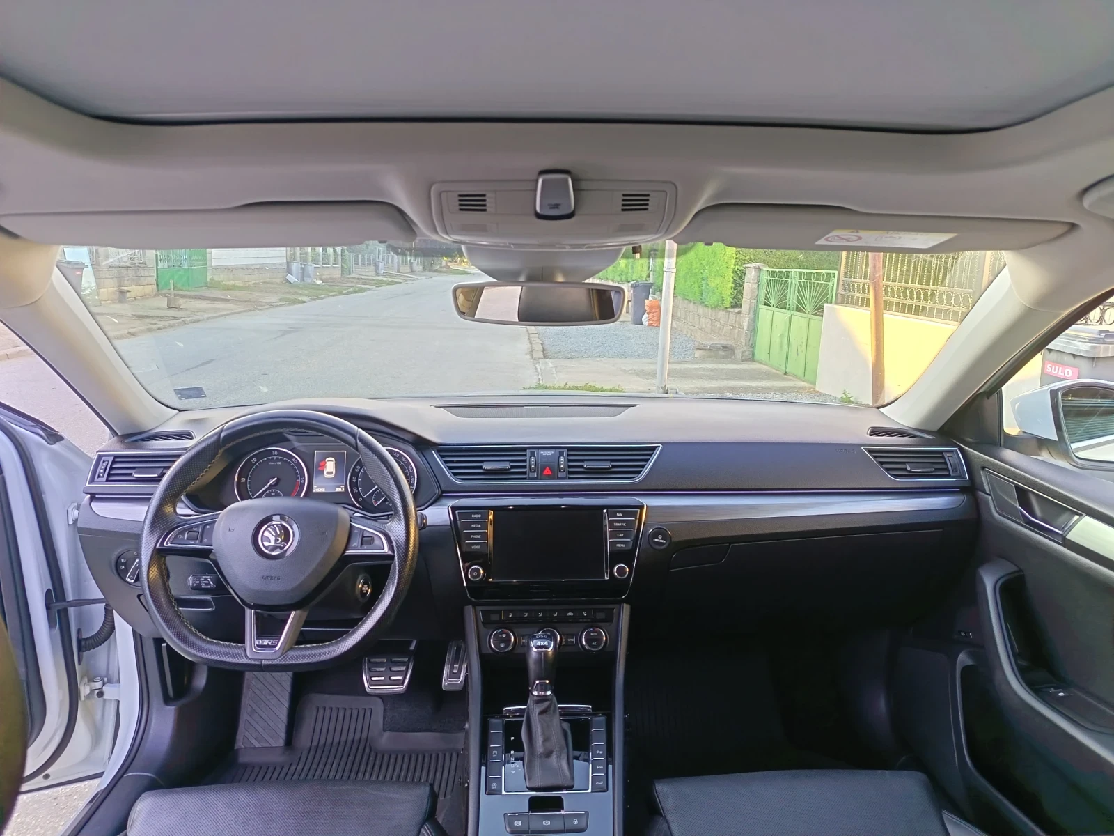 Skoda Superb | Mobile.bg � ����������� 11