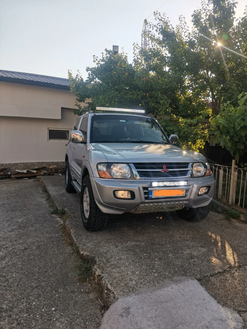 Mitsubishi Pajero, снимка 4 - Автомобили и джипове - 47187612