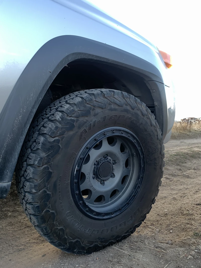 Toyota 4runner, снимка 4 - Автомобили и джипове - 47242298