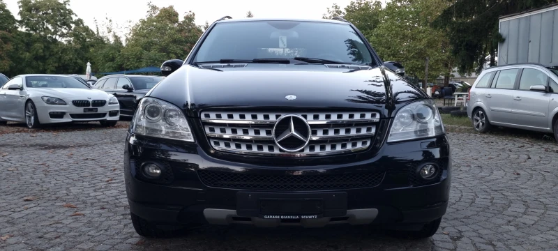 Mercedes-Benz ML 320 3.0CDI * SPORT* * НАВИГАЦИЯ* * КОЖА* * ШВЕЙЦАРИЯ* , снимка 2 - Автомобили и джипове - 47487627