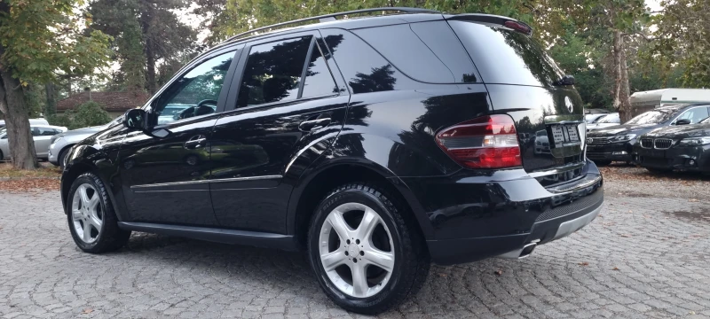 Mercedes-Benz ML 320 3.0CDI * SPORT* * НАВИГАЦИЯ* * КОЖА* * ШВЕЙЦАРИЯ* , снимка 7 - Автомобили и джипове - 47487627