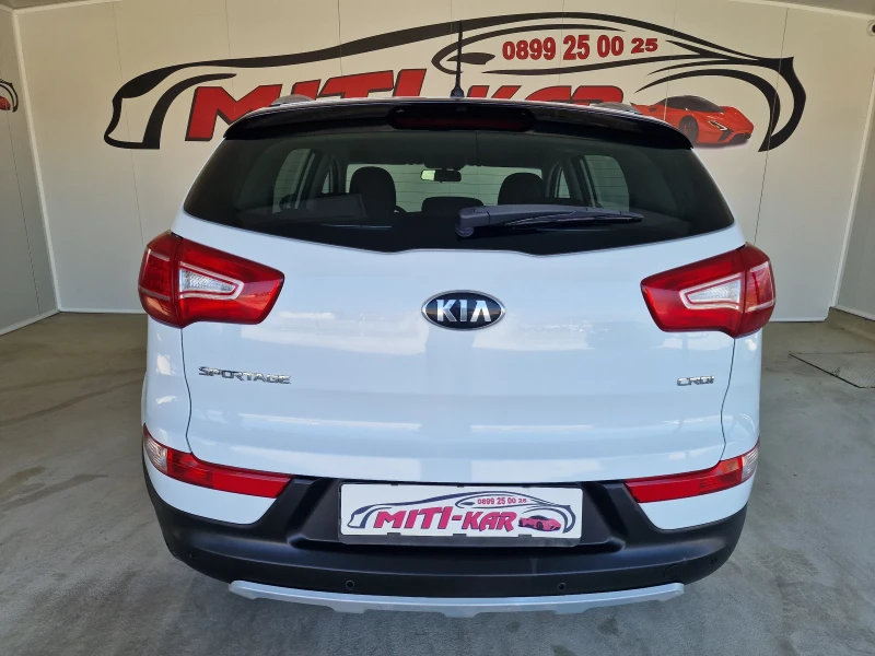 Kia Sportage 2.0 136kc 4x4 180000km , снимка 4 - Автомобили и джипове - 47786730