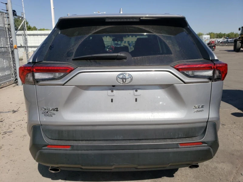 Toyota Rav4 2.5L 4 All wheel drive, снимка 8 - Автомобили и джипове - 48271613