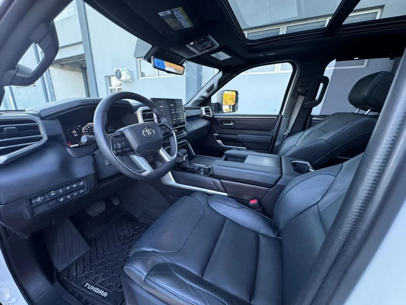 Toyota Tundra 3.4* V6* CREWMAX*   * PLATINUM *   БЕЗ УДAРИ * , снимка 9 - Автомобили и джипове - 52371465