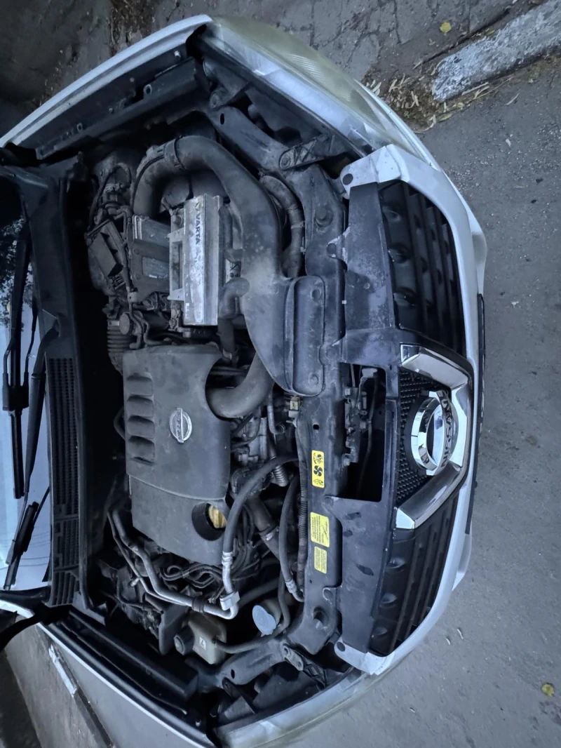 Nissan Qashqai, снимка 10 - Автомобили и джипове - 52628307