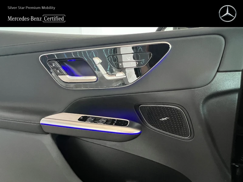 Mercedes-Benz GLC 220 d 4MATIC, снимка 12 - Автомобили и джипове - 51688519