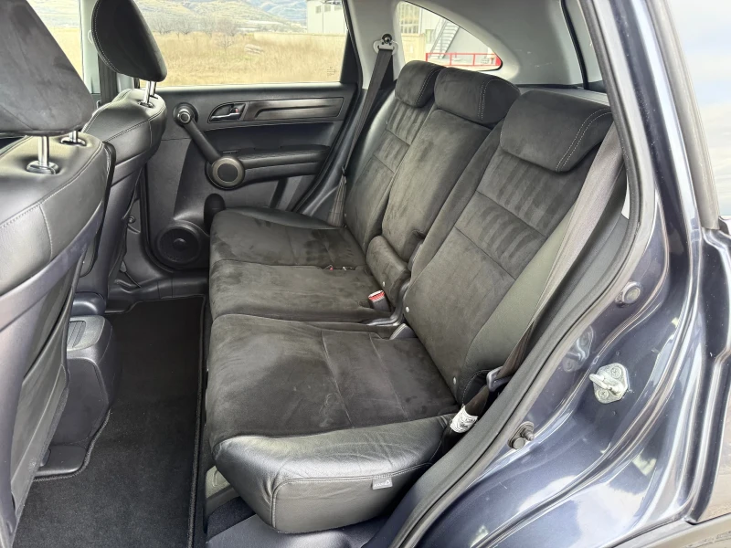 Honda Cr-v 2.0 i-VTEC / LPG / FACELIFT / 4X4 / EXECUTIVE , снимка 11 - Автомобили и джипове - 53263791
