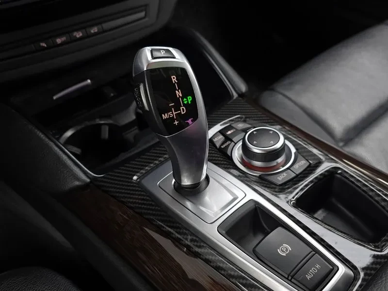 BMW X6, снимка 9 - Автомобили и джипове - 55358173