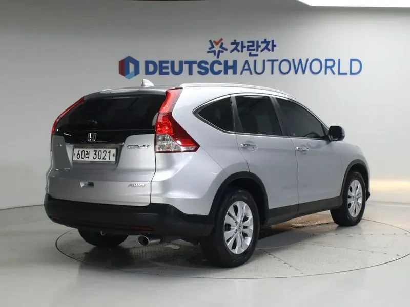 Honda Cr-v Executive-L 2.4 Бензин 4х4, снимка 2 - Автомобили и джипове - 55540574