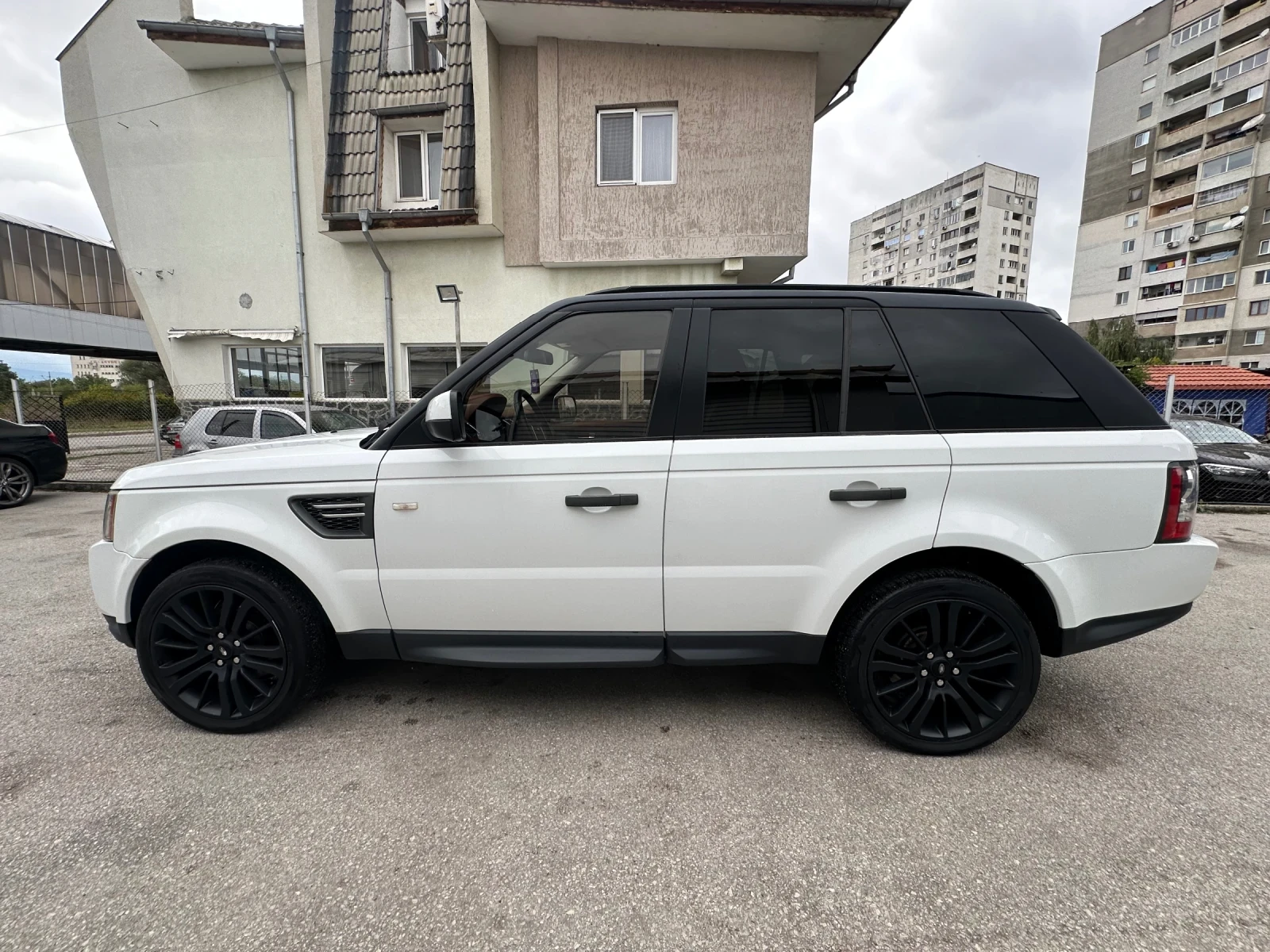 Land Rover Range Rover Sport 3.0* 245kc* FACE - изображение 3