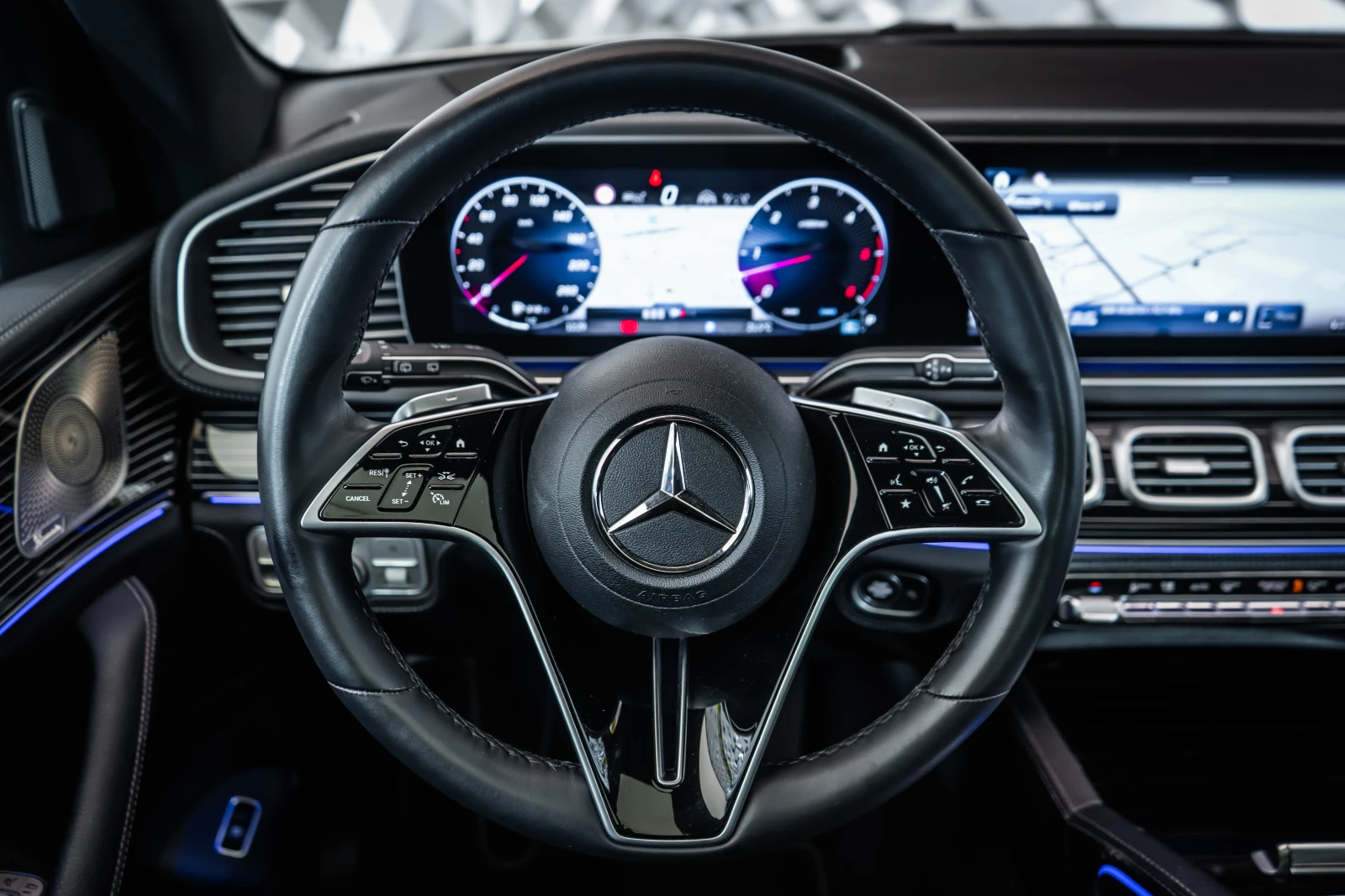 Mercedes-Benz GLE 450 AMG d 4M AMG* Night* Pano* Burm - изображение 10