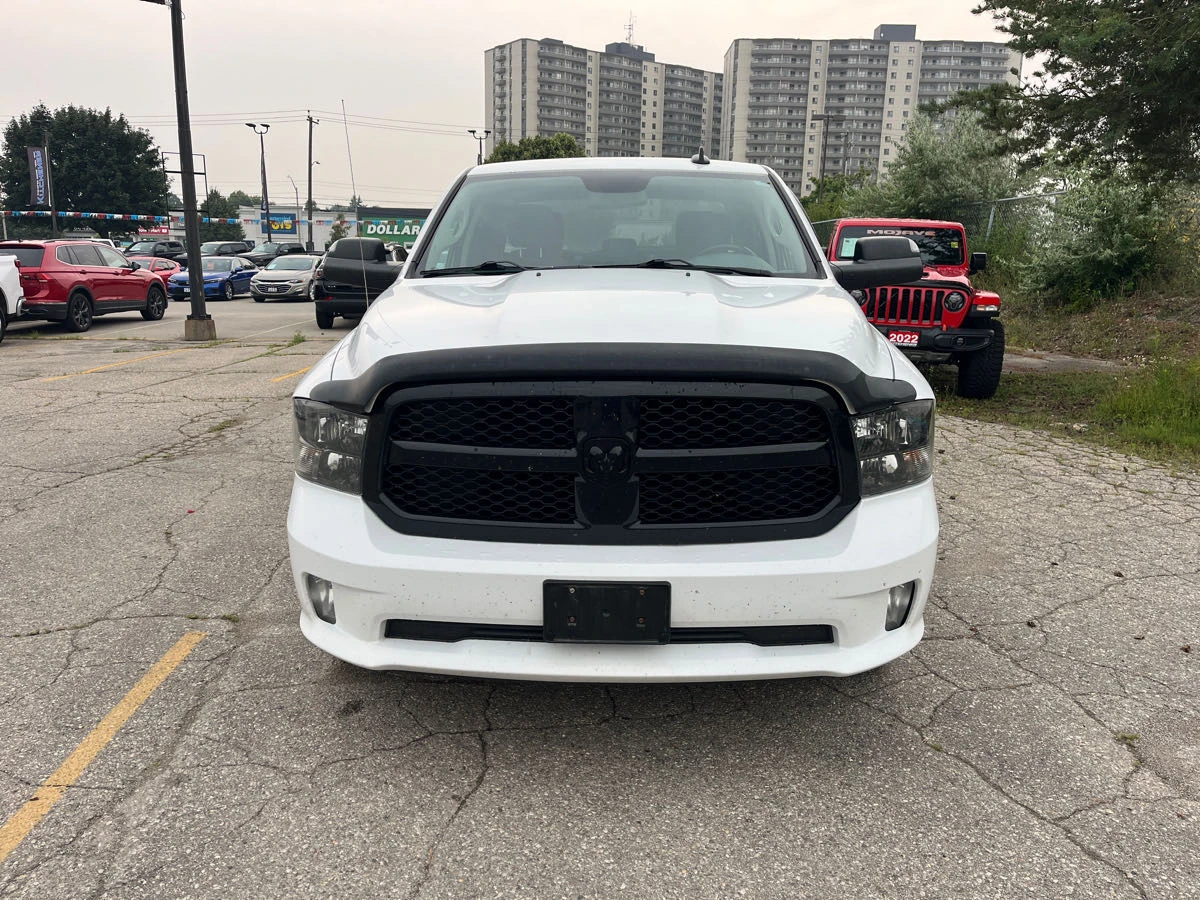 Dodge RAM 1500 * EXPRESS * AWD * CARFAX * БЕЗ ПЪРВОНАЧАЛНА ВНОСКА - изображение 2