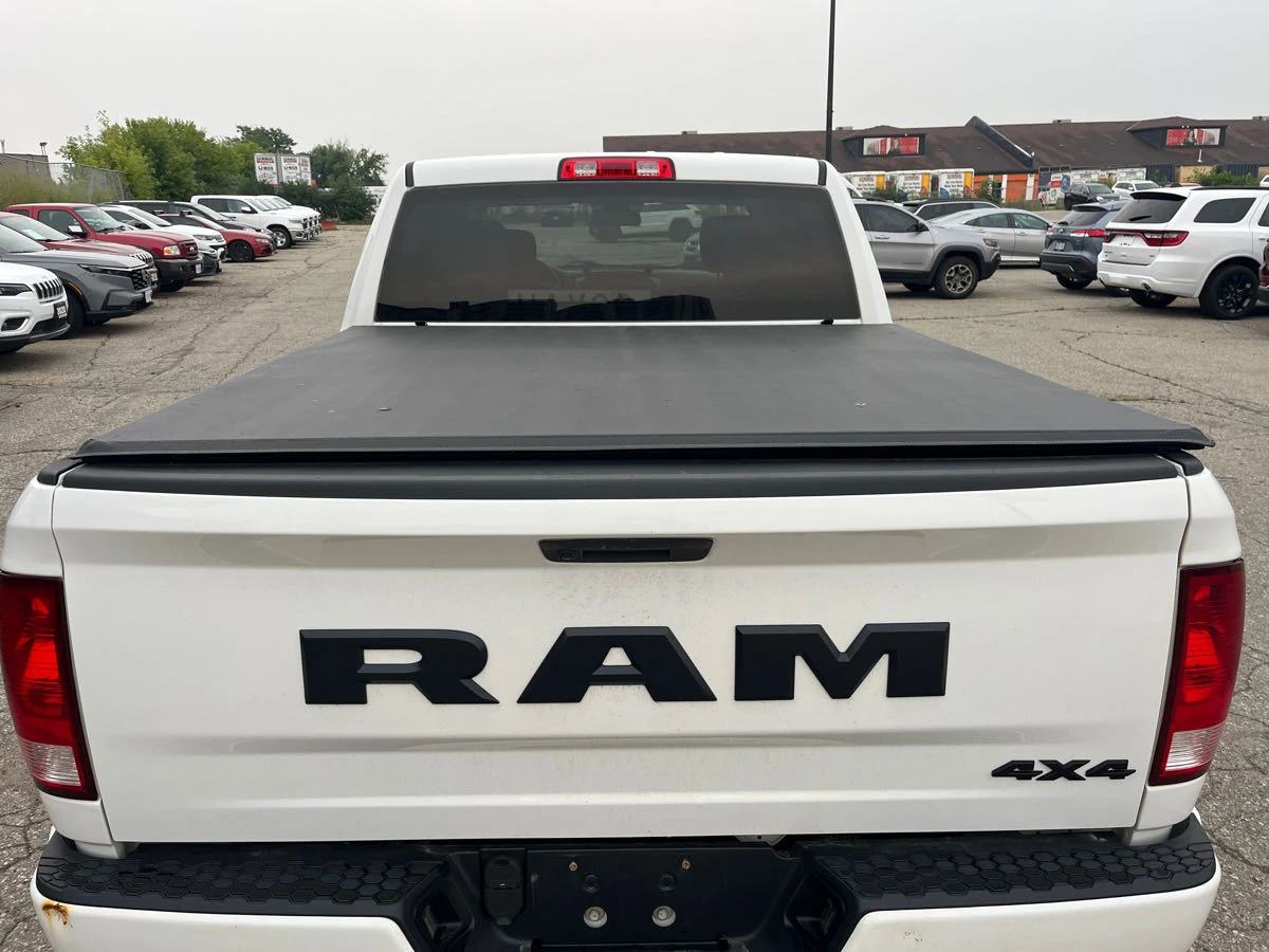 Dodge RAM 1500 * EXPRESS * AWD * CARFAX * БЕЗ ПЪРВОНАЧАЛНА ВНОСКА - изображение 5