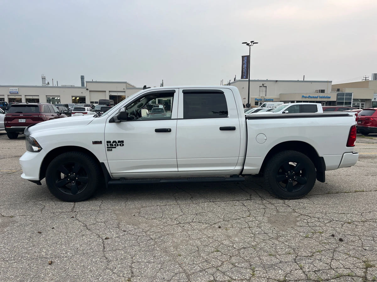 Dodge RAM 1500 * EXPRESS * AWD * CARFAX * БЕЗ ПЪРВОНАЧАЛНА ВНОСКА - изображение 3