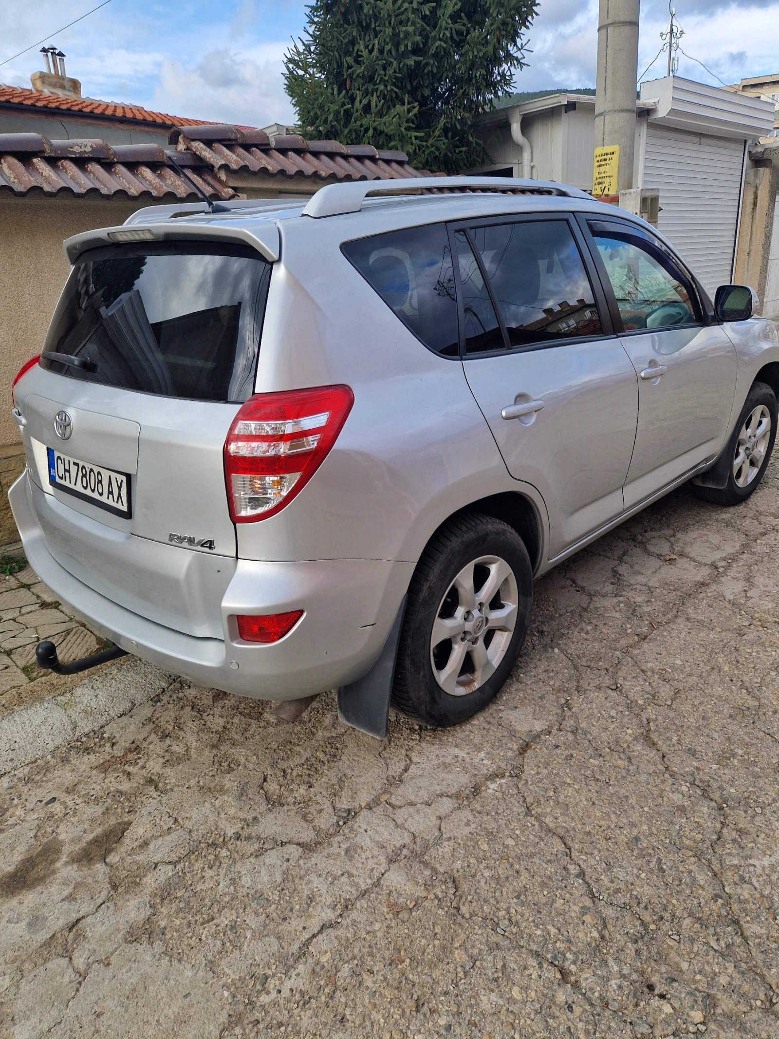 Toyota Rav4  - изображение 3