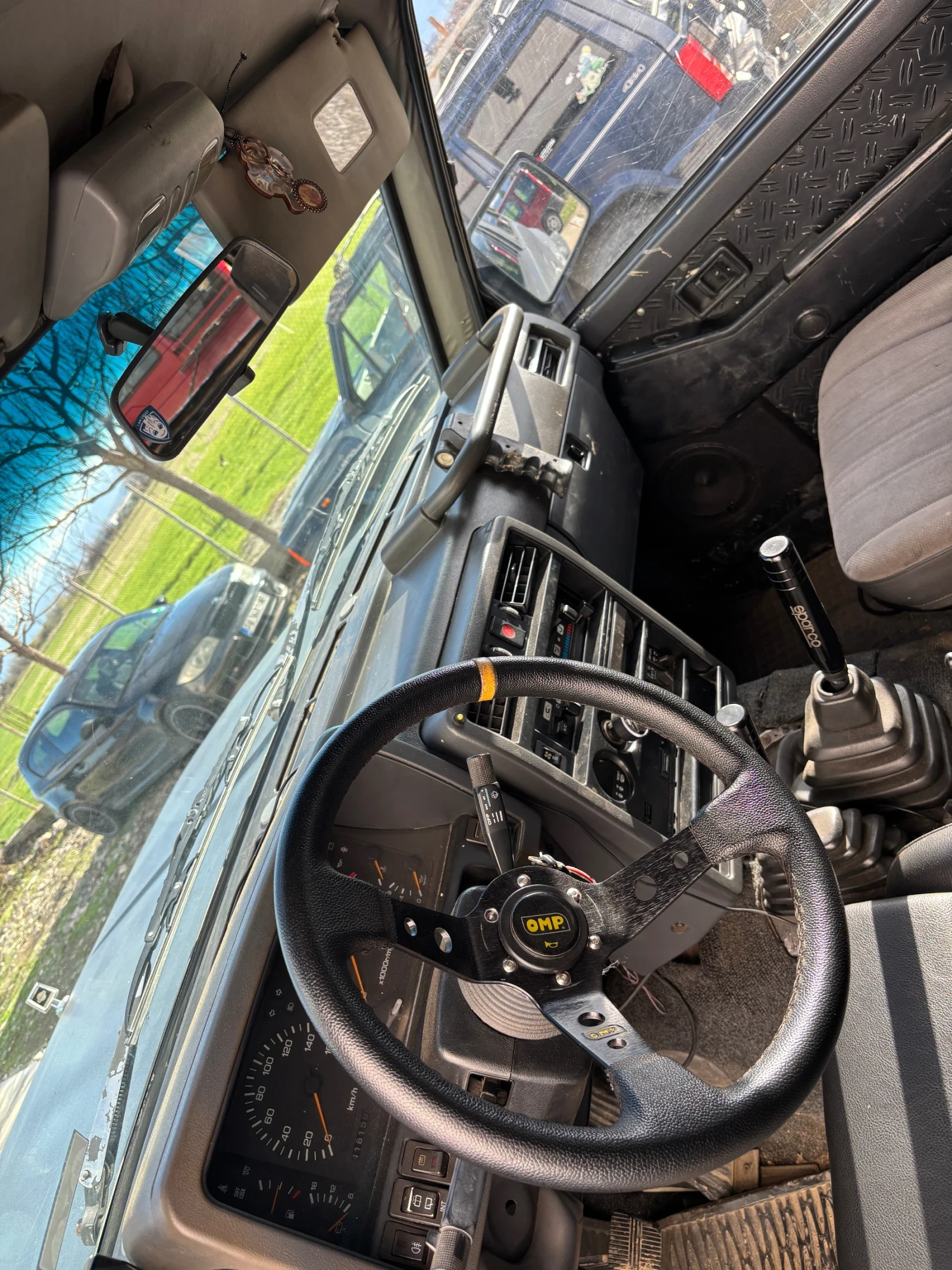 Nissan Patrol, снимка 8 - Автомобили и джипове - 53762334