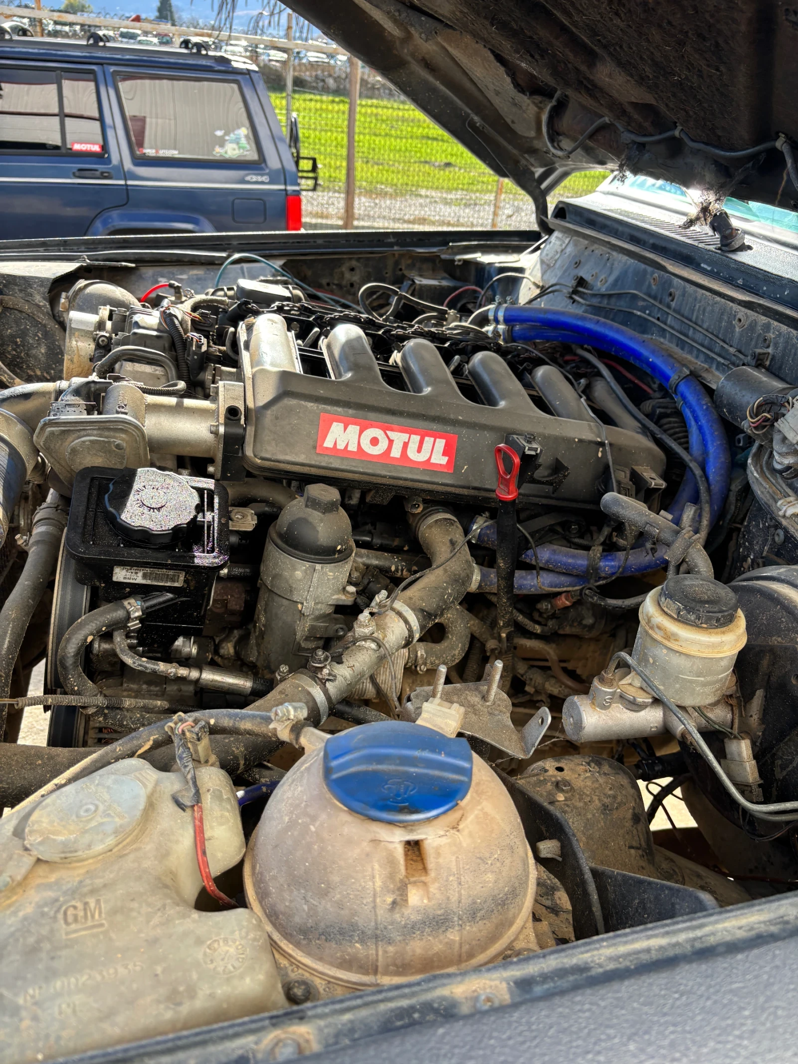 Nissan Patrol, снимка 13 - Автомобили и джипове - 53762334