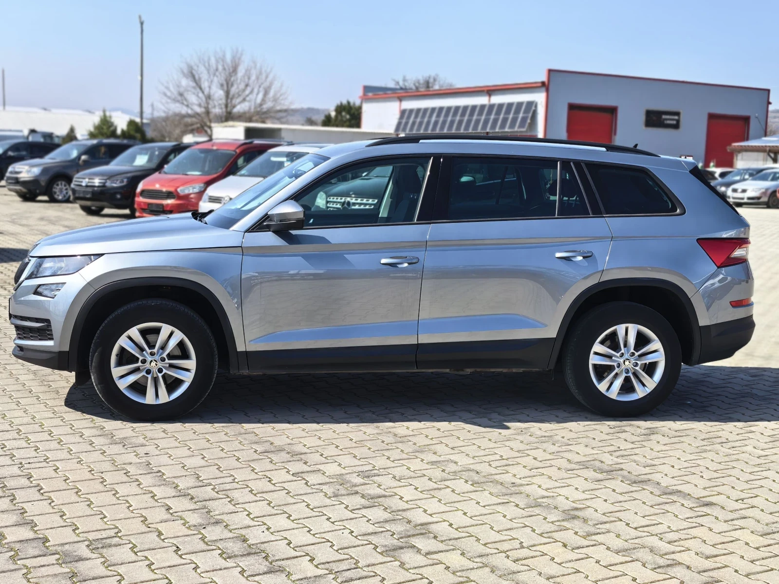 Skoda Kodiaq 2.0тди 150кс Автоматик , снимка 3 - Автомобили и джипове - 53836163