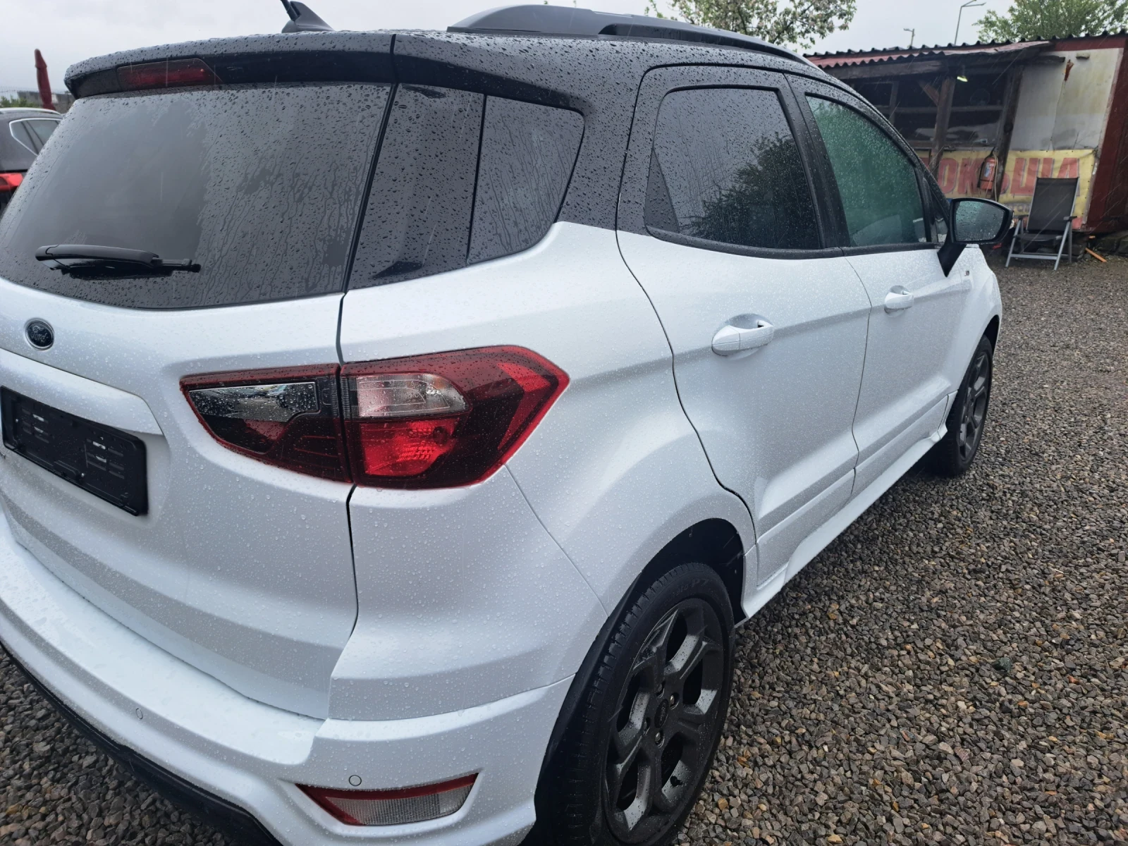 Ford EcoSport 1.0 125 ks ST_LINE, снимка 5 - Автомобили и джипове - 54368323