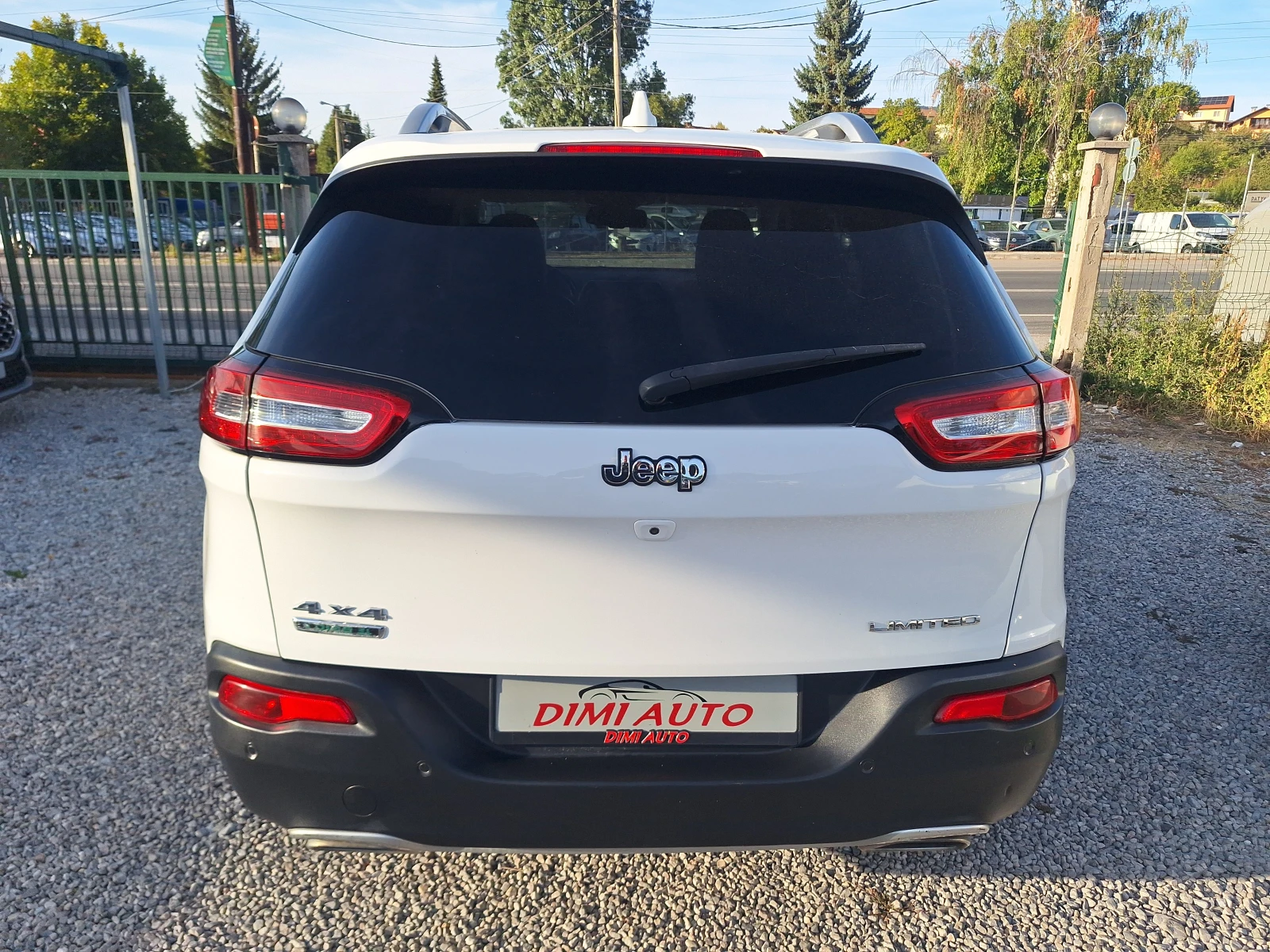 Jeep Cherokee 2.2 M-jet 200 Ks Limited Full!, снимка 4 - Автомобили и джипове - 56329813