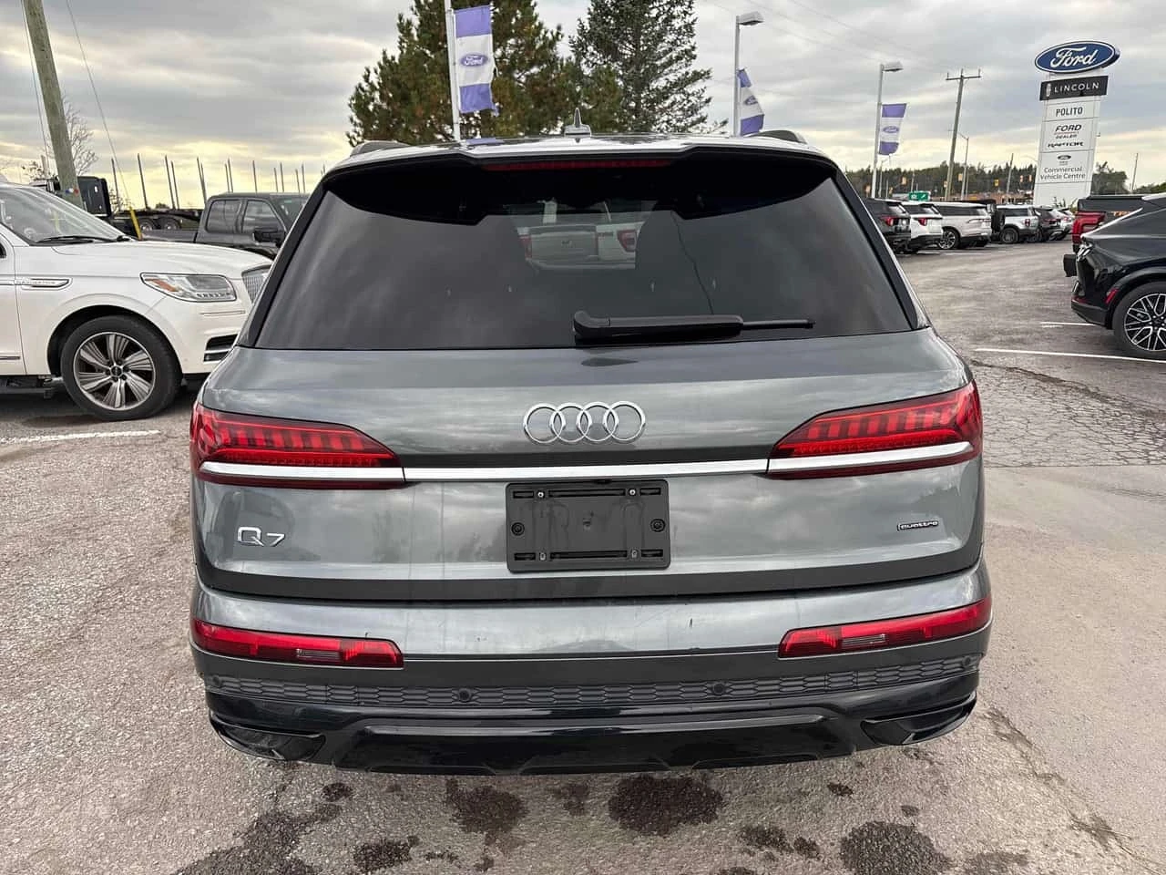 Audi Q7 Technik / 360 / Dis / Hud / B&O / Matrix , снимка 4 - Автомобили и джипове - 56439411