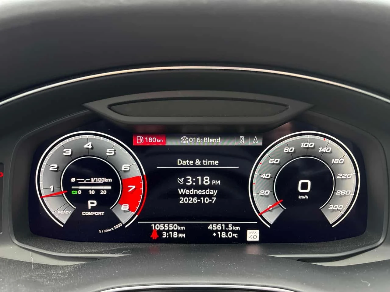 Audi Q7 Technik / 360 / Dis / Hud / B&O / Matrix , снимка 8 - Автомобили и джипове - 56439411